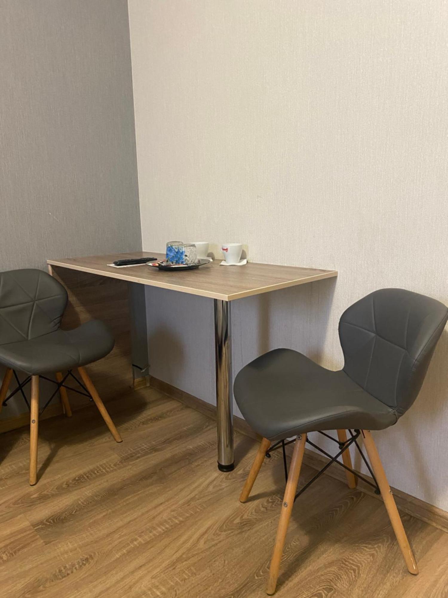 Hotel Lama 2 Kiev Ngoại thất bức ảnh